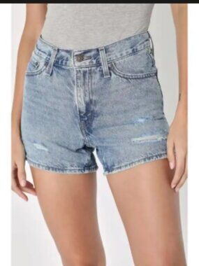 LEVI'S PREMIUM DENIM MOM SHORST HIGH WAISTED W/DISTRESSING AT FRONT WOMENS SZ 24